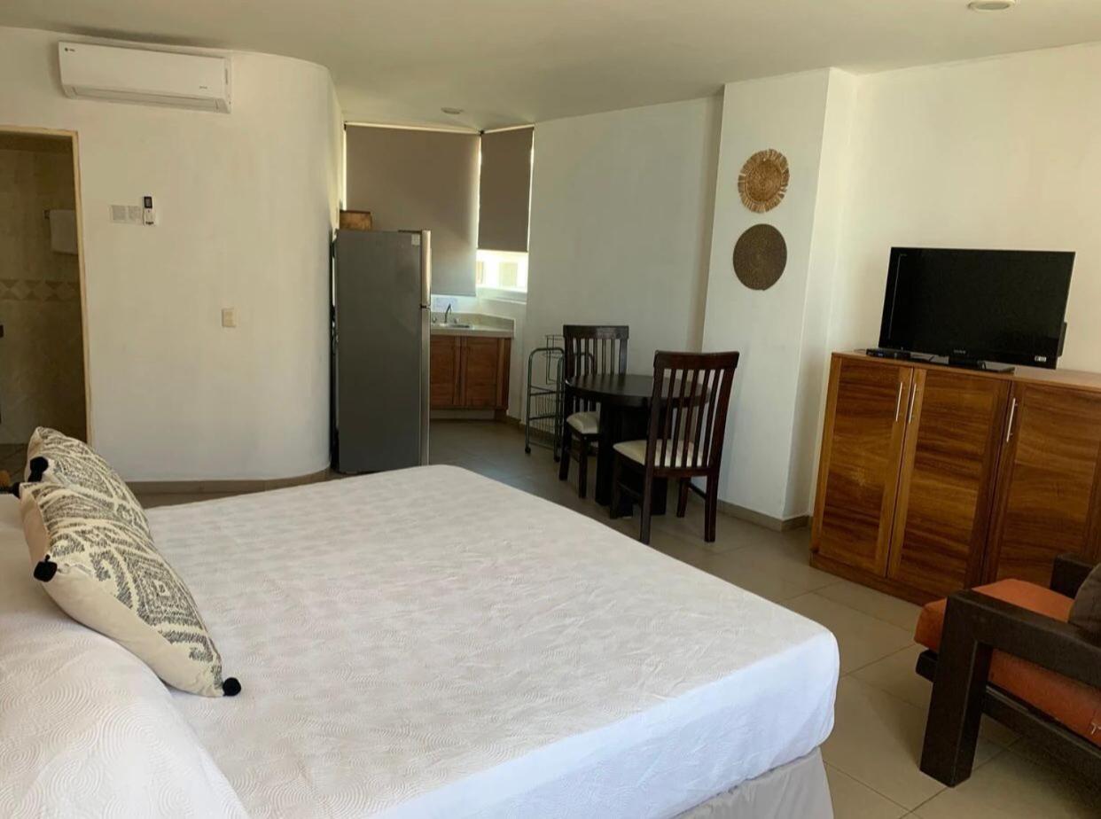 Banderas Suites Бусериас Экстерьер фото